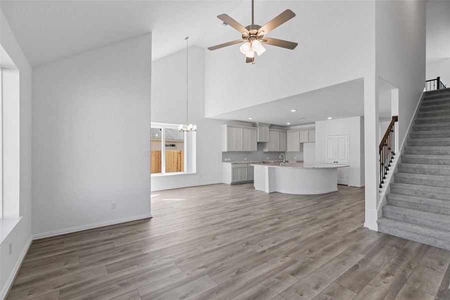 Spacious, unfurnished interior of a new home in Wildrye, Waller (Image 24).