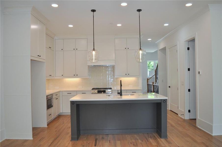 Furnished interior view inside a new home in , Marietta (Image 4).
