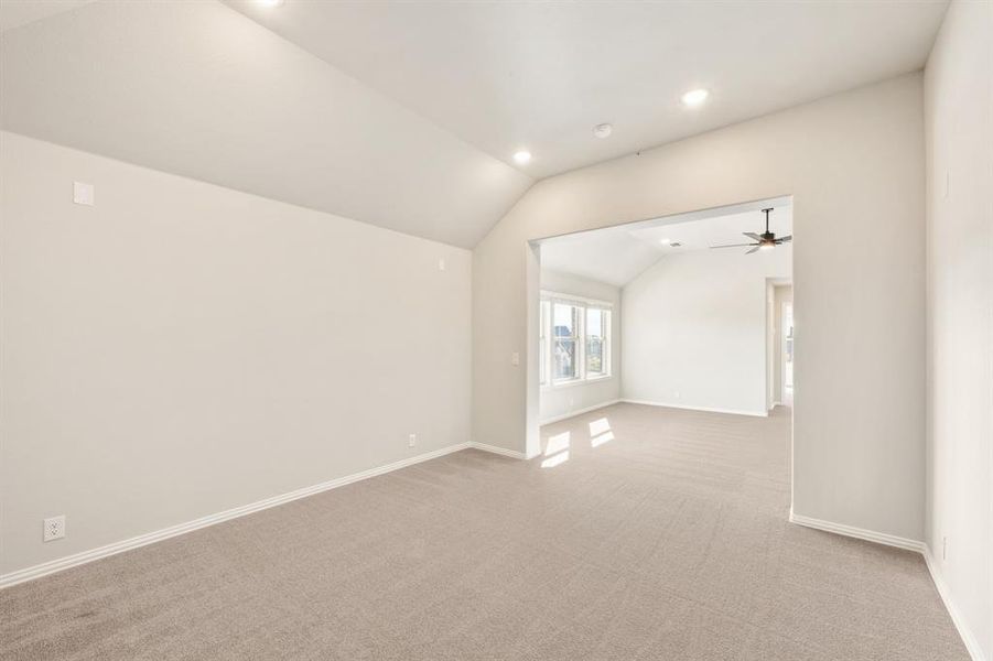 Spacious, unfurnished interior of a new home in The Grove, Midlothian (Image 33).