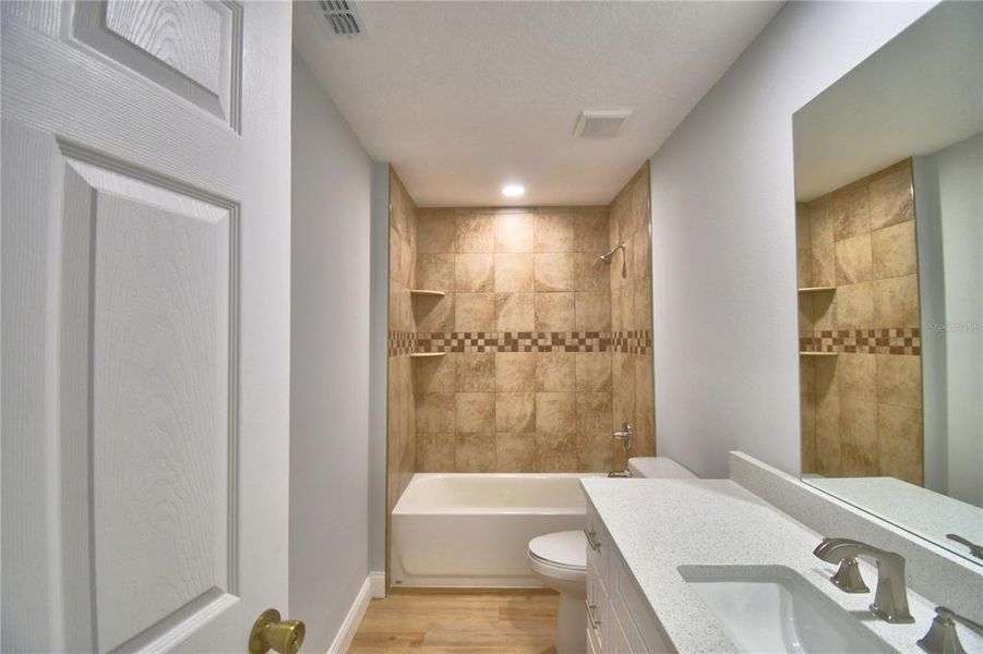 Furnished interior view inside a new home in , Bartow (Image 16).