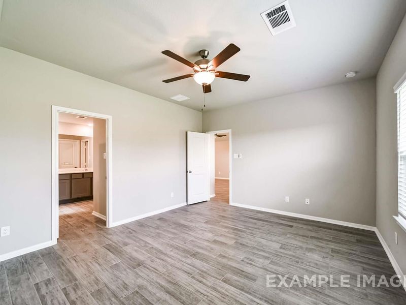 Spacious, unfurnished interior of a new home in Emberly, Beasley (Image 22).