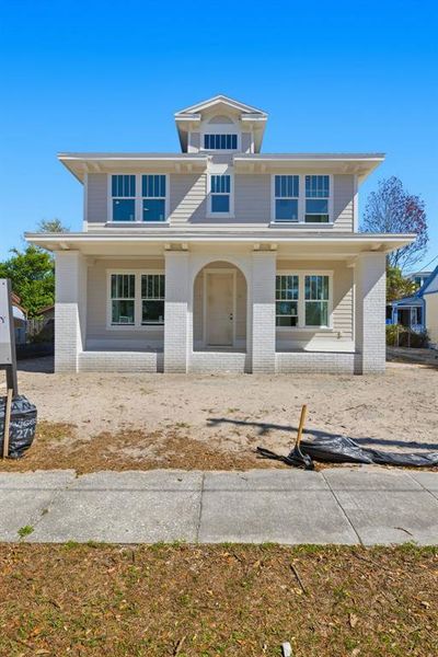 Exterior details and patio area of a home in , St. Petersburg (Image 4). Exterior details and patio area of a home in , St. Petersburg (Image 4).