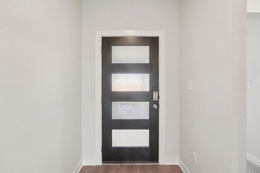 Spacious, unfurnished interior of a new home in Cloverleaf, Austin (Image 10). Spacious, unfurnished interior of a new home in Cloverleaf, Austin (Image 10).