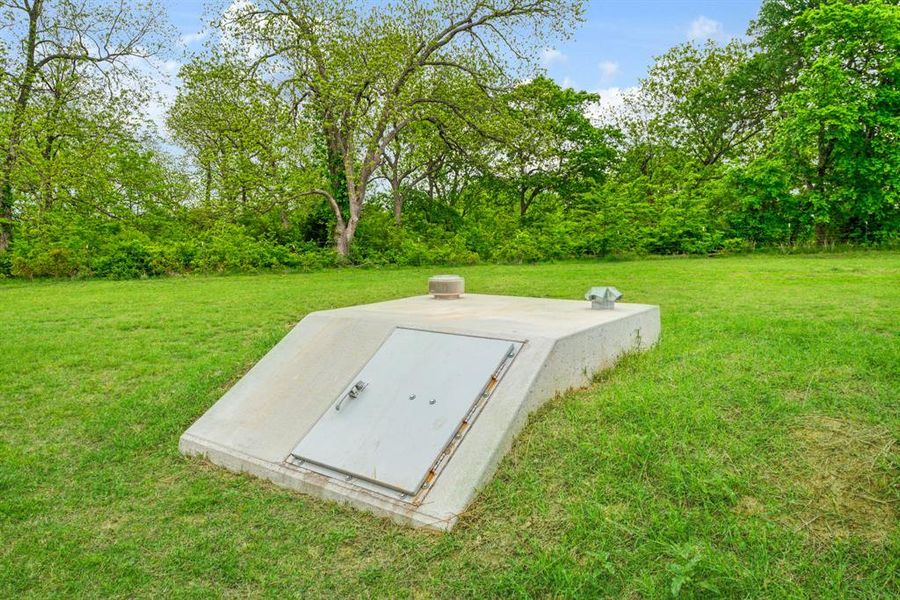 Natural landscape and outdoor views near  in Paris (Image 20).