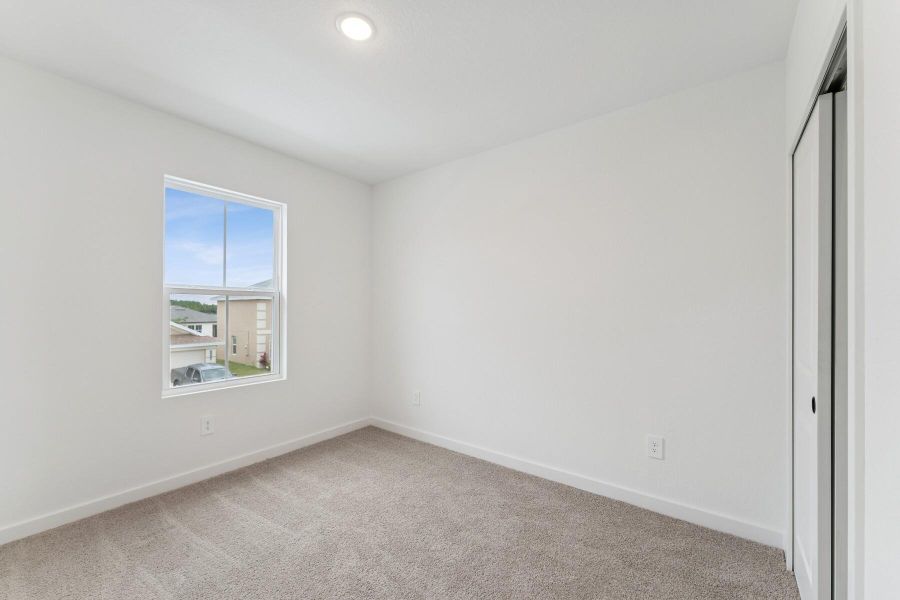 Spacious, unfurnished interior of a new home in , Fort Pierce (Image 29).