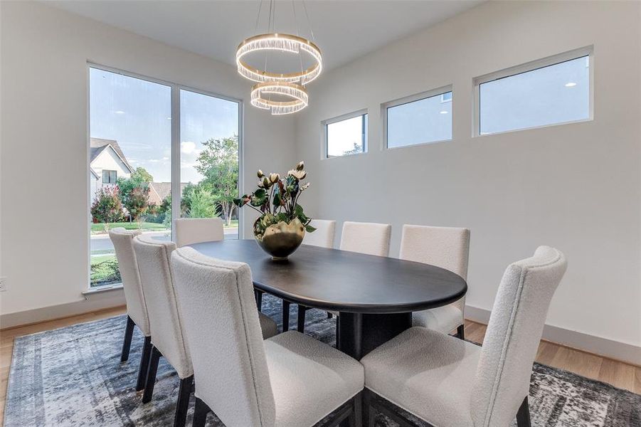 Furnished interior view inside a new home in , Dallas (Image 17). Furnished interior view inside a new home in , Dallas (Image 17).