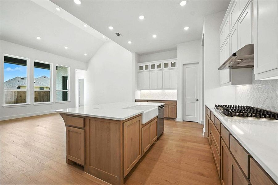 Furnished interior view inside a new home in Thompson Farms: 60ft. lots, Van Alstyne (Image 11). Furnished interior view inside a new home in Thompson Farms: 60ft. lots, Van Alstyne (Image 11).