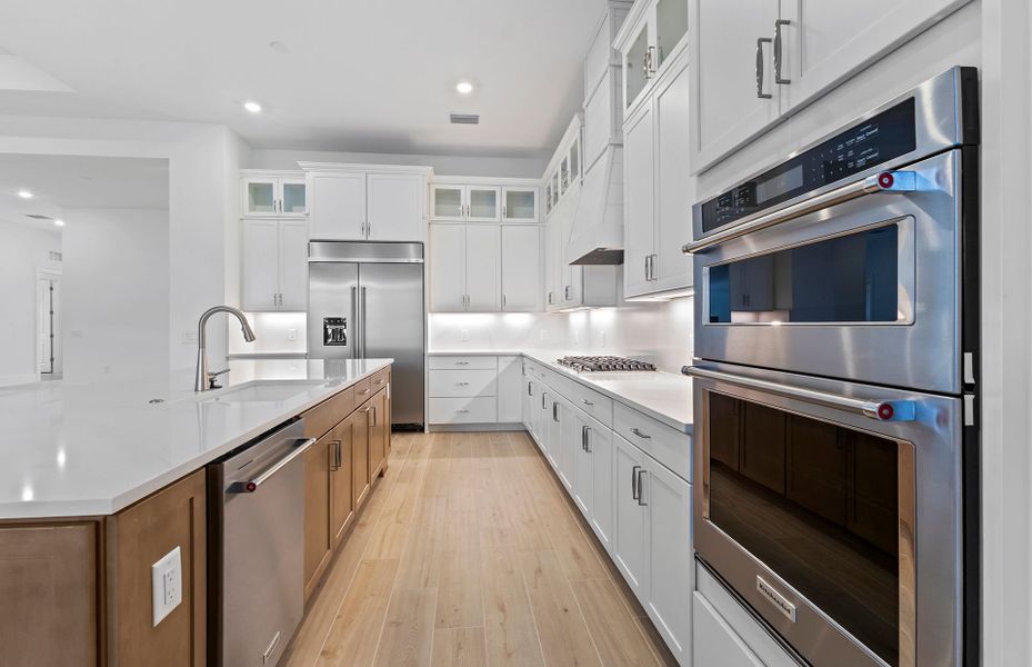 Furnished interior view inside a new home in Terreno, Naples (Image 8).