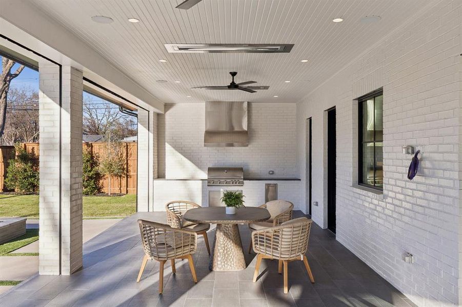 Exterior details and patio area of a home in , Dallas (Image 26).
