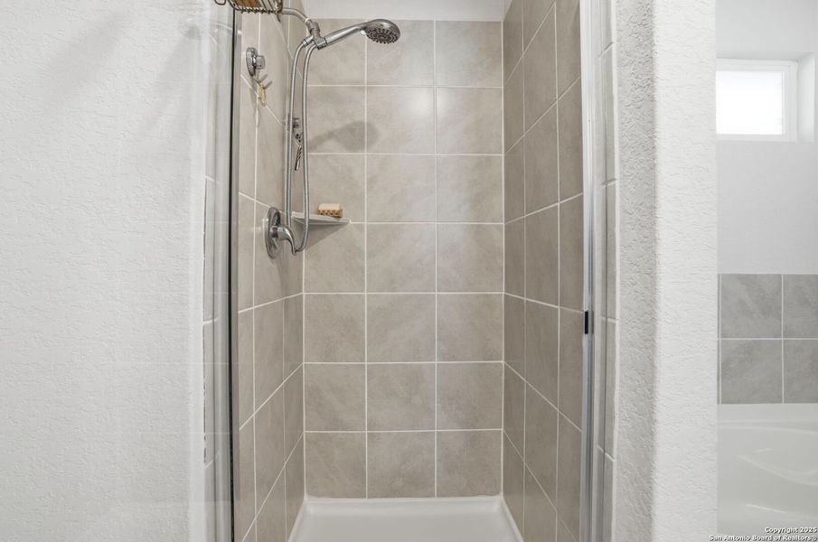 Close-up of interior finishes inside a home in , San Antonio (Image 21).