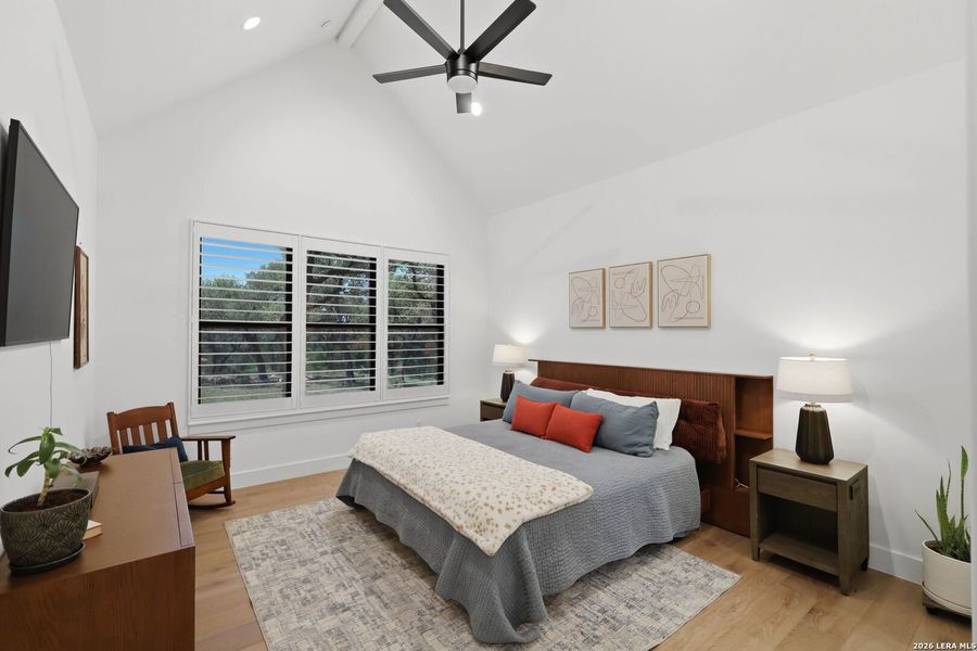 Furnished interior view inside a new home in , Canyon Lake (Image 14).
