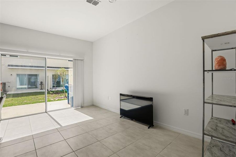 Furnished interior view inside a new home in , Davenport (Image 12).