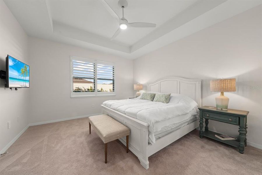 Furnished interior view inside a new home in Star Farms at Lakewood Ranch, Bradenton (Image 18).