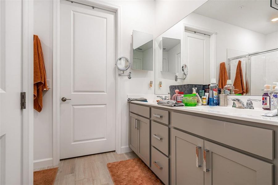 Furnished interior view inside a new home in The Timbers at Everlands: The Villas, Palm Bay (Image 29). Furnished interior view inside a new home in The Timbers at Everlands: The Villas, Palm Bay (Image 29).