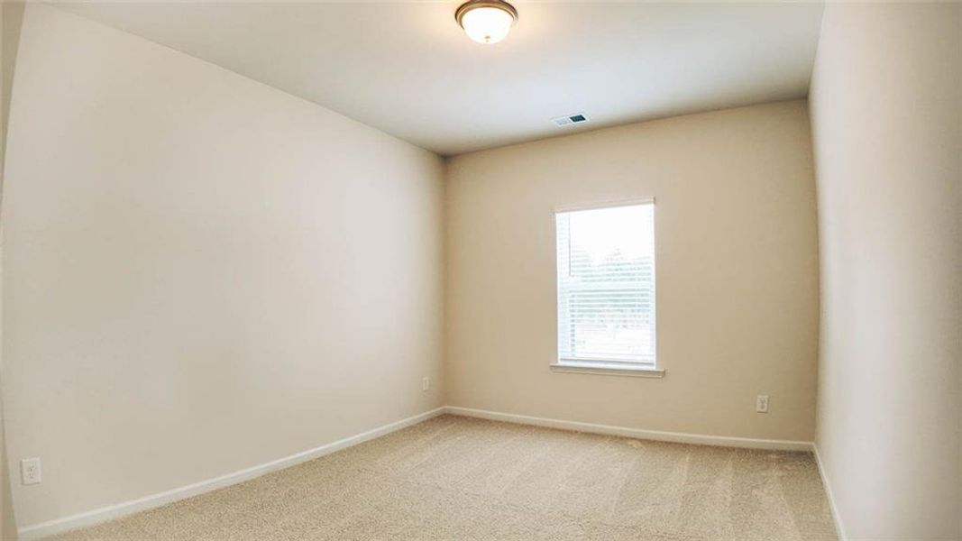 Spacious, unfurnished interior of a new home in Franklin Manor, Lawrenceville (Image 13).