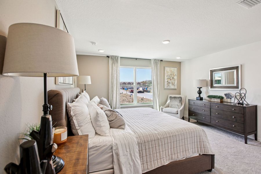 Furnished interior view inside a new home in Oak Creek Preserve, Lakeland (Image 30). Furnished interior view inside a new home in Oak Creek Preserve, Lakeland (Image 30).