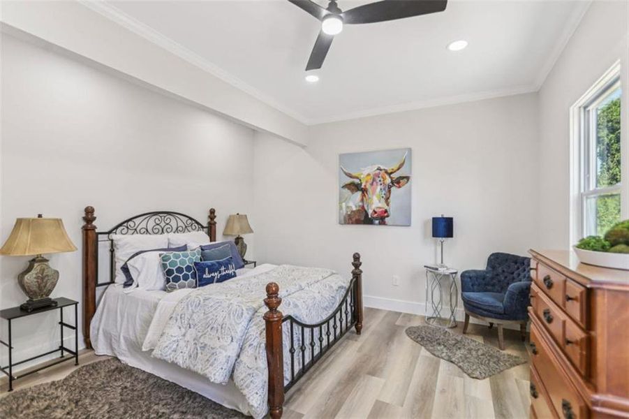 Furnished interior view inside a new home in , Atlanta (Image 15).