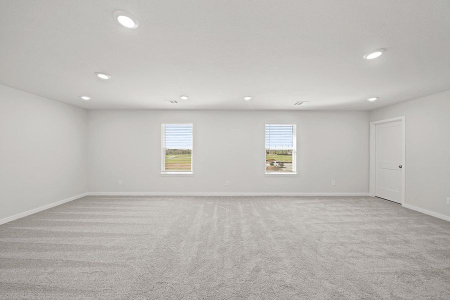 Spacious, unfurnished interior of a new home in Paloma at Sanford Farms, Waller (Image 22). Spacious, unfurnished interior of a new home in Paloma at Sanford Farms, Waller (Image 22).