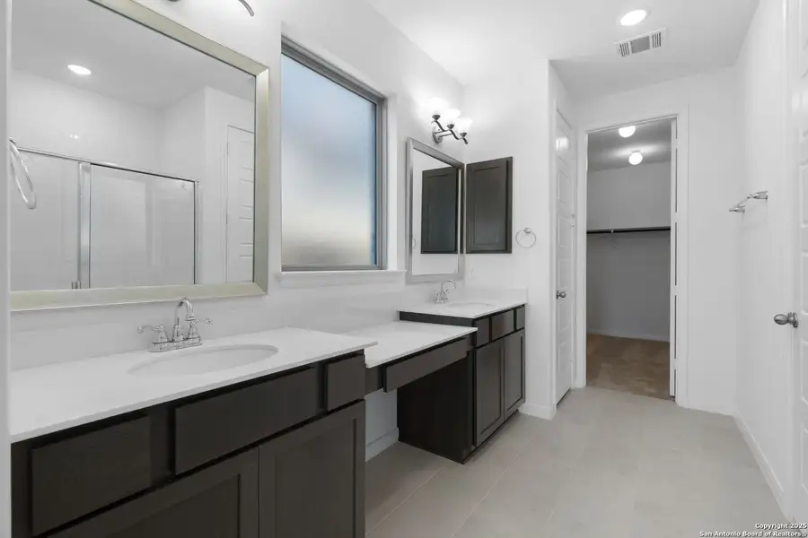 Furnished interior view inside a new home in Ladera, San Antonio (Image 7). Furnished interior view inside a new home in Ladera, San Antonio (Image 7).