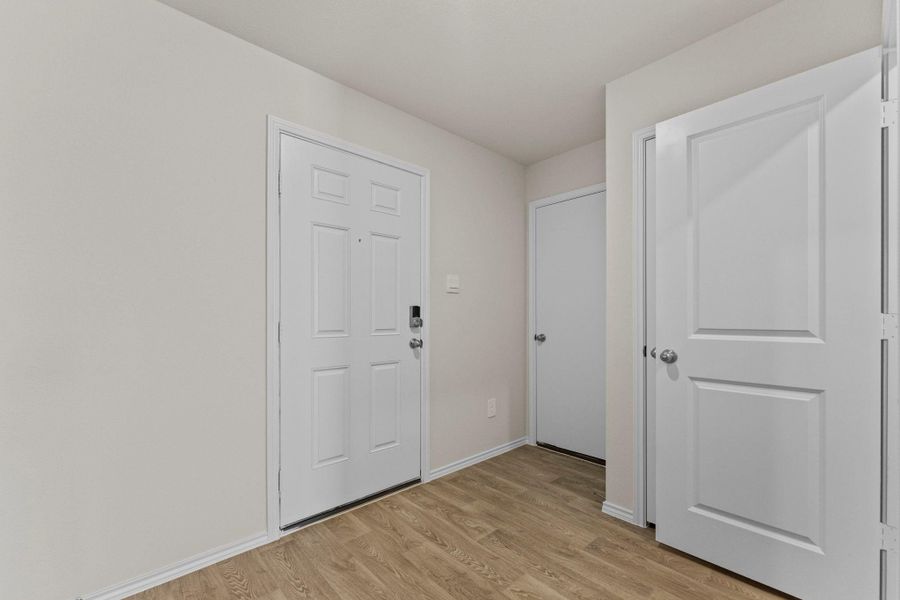 Spacious, unfurnished interior of a new home in Sunset Oaks, Maxwell (Image 27). Spacious, unfurnished interior of a new home in Sunset Oaks, Maxwell (Image 27).