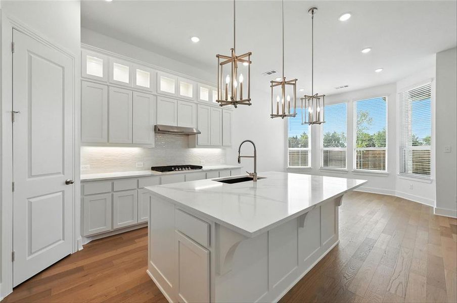 Furnished interior view inside a new home in Dove Hollow, Waxahachie (Image 7).