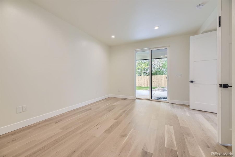 Spacious, unfurnished interior of a new home in , Denver (Image 28).