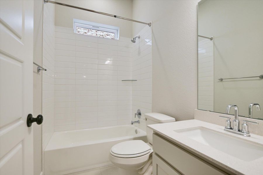 2nd Bathroom 2nd Bathroom