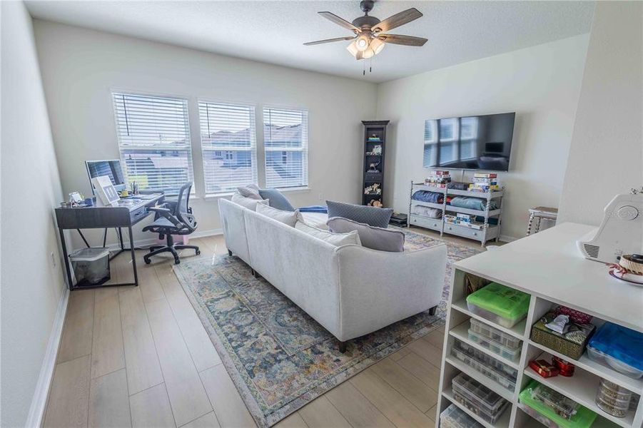 Furnished interior view inside a new home in Parkview Reserve, Orlando (Image 28). Furnished interior view inside a new home in Parkview Reserve, Orlando (Image 28).