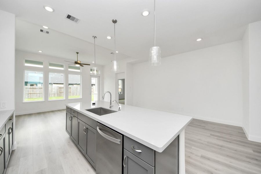 Furnished interior view inside a new home in , Missouri City (Image 11).