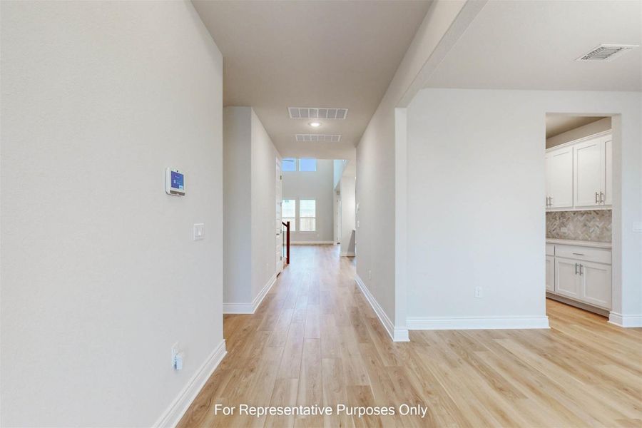 Spacious, unfurnished interior of a new home in Barksdale, Leander (Image 10).
