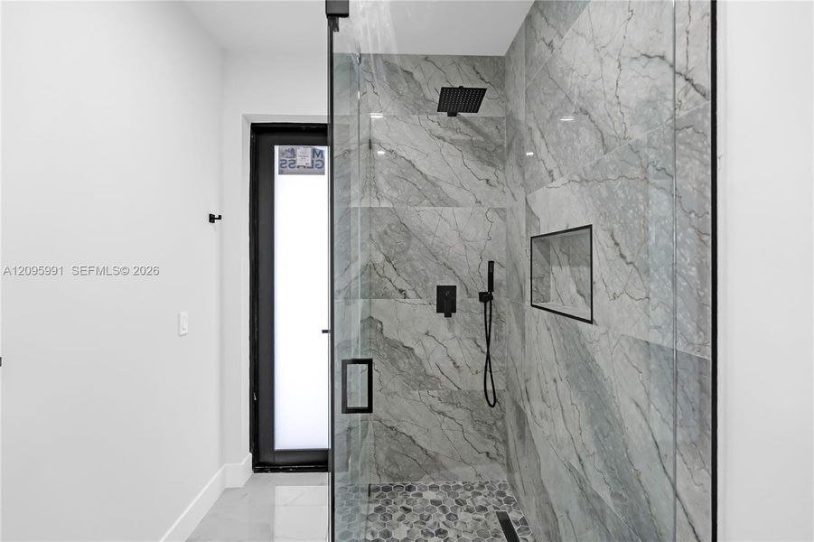 Image 55 of a home in .
