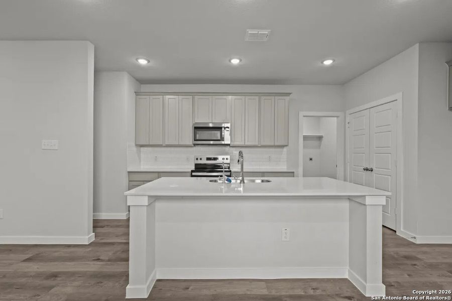 Furnished interior view inside a new home in Summerlin, San Antonio (Image 7).
