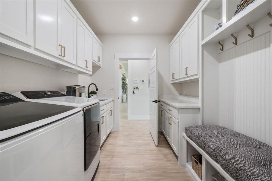 Furnished interior view inside a new home in Pecan Plantation, Granbury (Image 35).