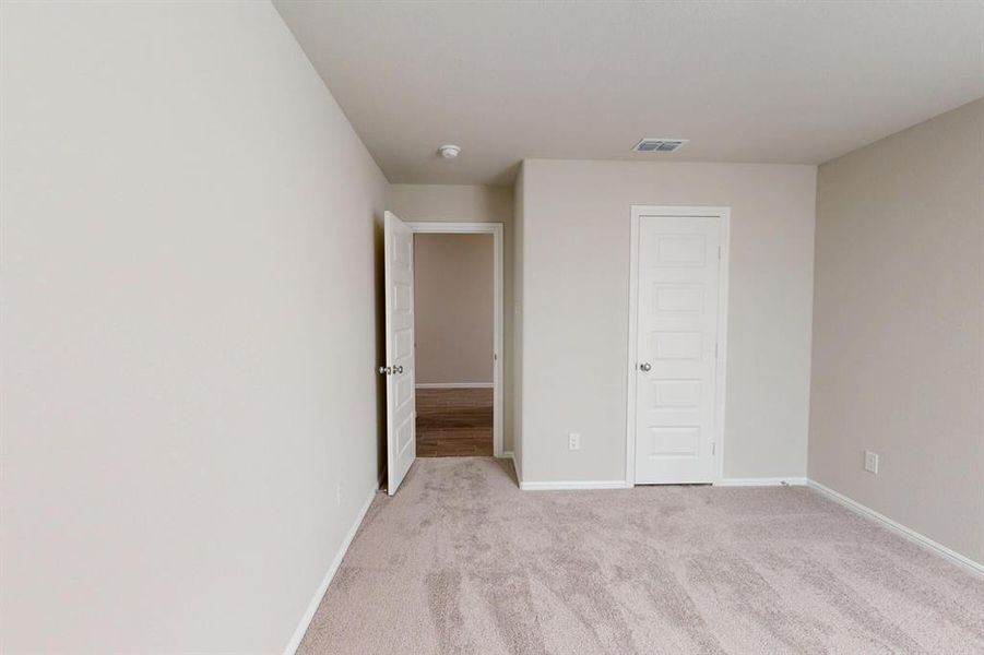 Spacious, unfurnished interior of a new home in Verandah, Royse City (Image 29). Spacious, unfurnished interior of a new home in Verandah, Royse City (Image 29).