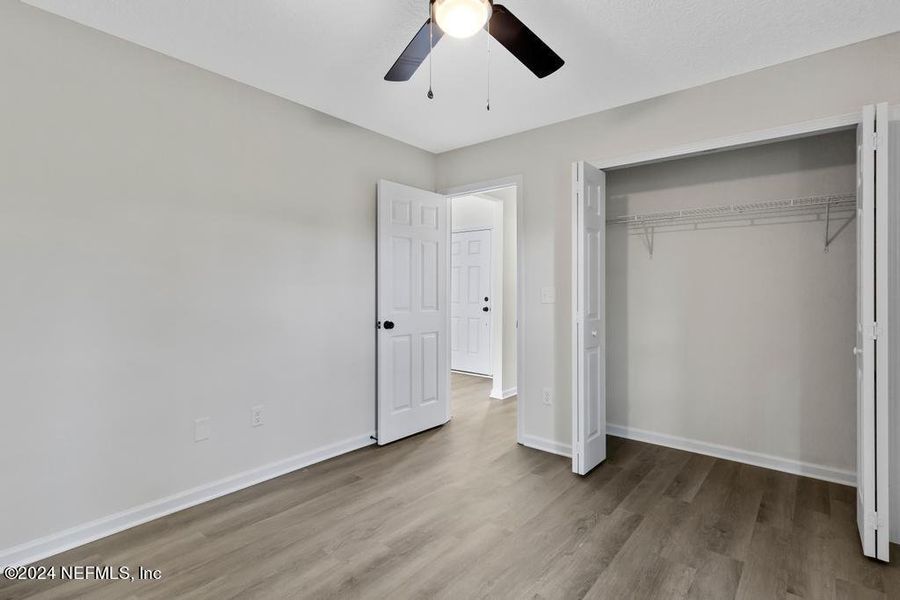 Spacious, unfurnished interior of a new home in , Jacksonville (Image 37).