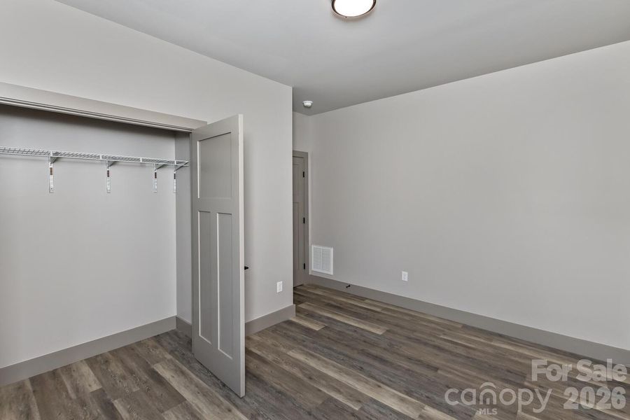 Spacious, unfurnished interior of a new home in , Asheville (Image 11).