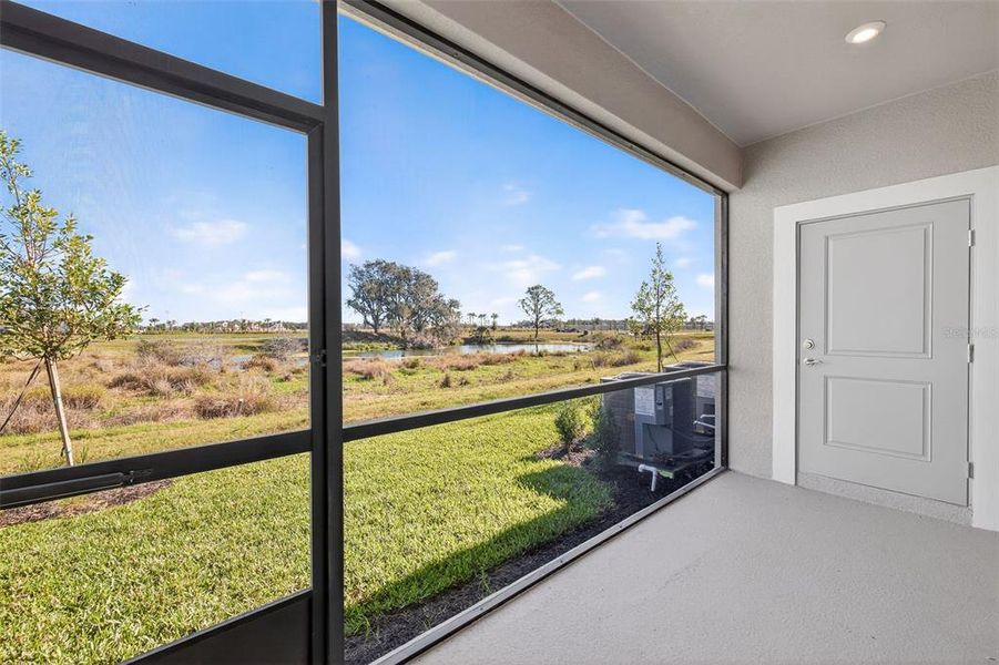 Exterior details and patio area of a home in Crosswind Ranch, Parrish (Image 2).
