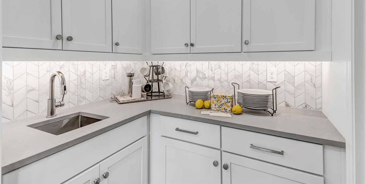 Image 32 of a home in Legends at Thunderbird. Image 32 of a home in Legends at Thunderbird.