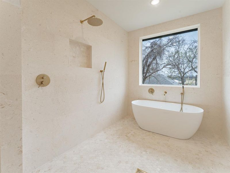 Furnished interior view inside a new home in , Dallas (Image 11).