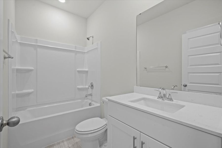 Furnished interior view inside a new home in Holland Park, Spartanburg (Image 10).