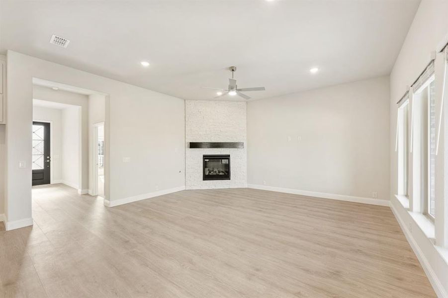 Spacious, unfurnished interior of a new home in Mockingbird Heights Classic 60, Midlothian (Image 31).