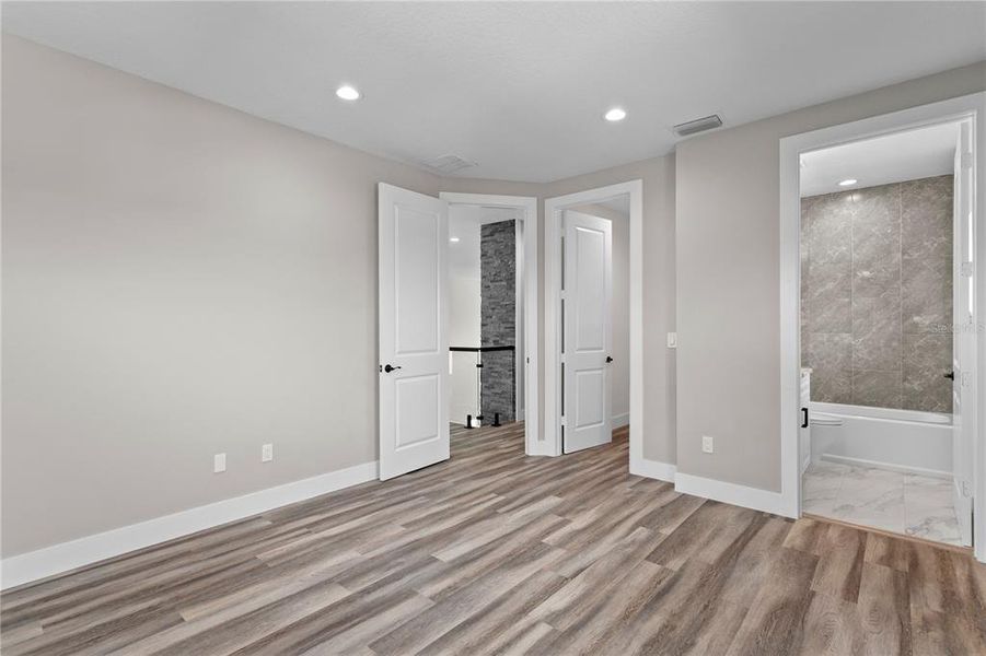 Spacious, unfurnished interior of a new home in , Dunedin (Image 18).