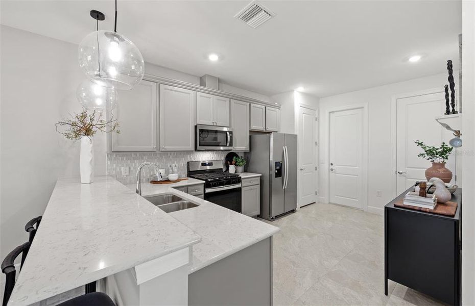 Furnished interior view inside a new home in Del Webb Catalina, Lakewood Ranch (Image 8). Furnished interior view inside a new home in Del Webb Catalina, Lakewood Ranch (Image 8).