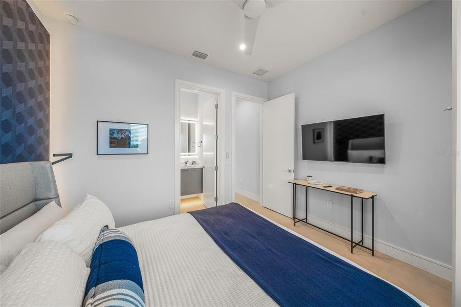 Furnished interior view inside a new home in , Bradenton Beach (Image 58).