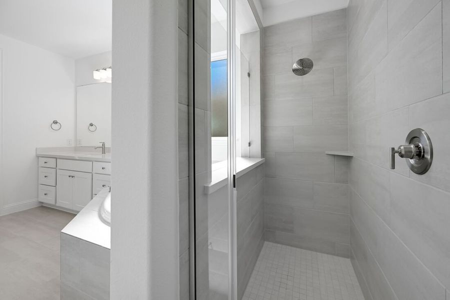 Furnished interior view inside a new home in South Oak 60s, Lakewood Village (Image 12). Furnished interior view inside a new home in South Oak 60s, Lakewood Village (Image 12).