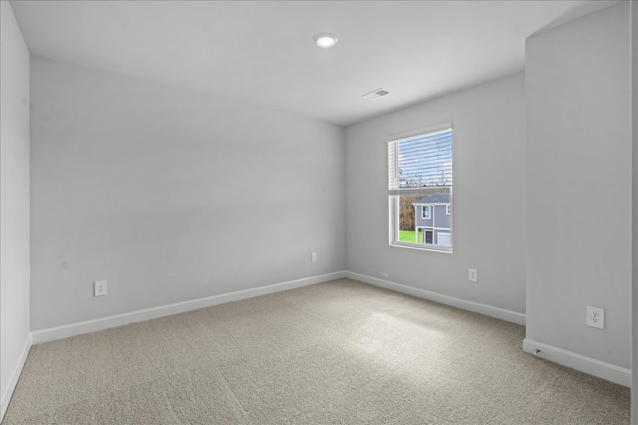 Spacious, unfurnished interior of a new home in Cedar Shoals – Heritage Collection, Piedmont (Image 17). Spacious, unfurnished interior of a new home in Cedar Shoals – Heritage Collection, Piedmont (Image 17).
