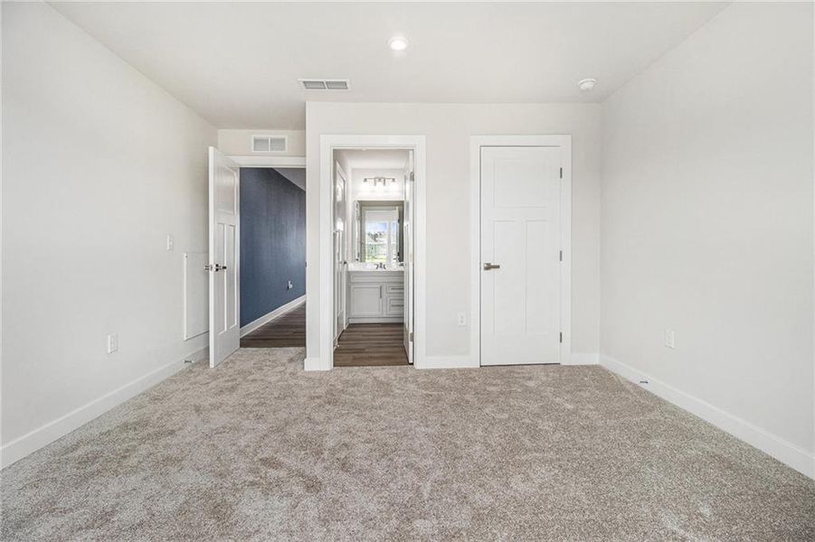 Spacious, unfurnished interior of a new home in , McDonough (Image 30).
