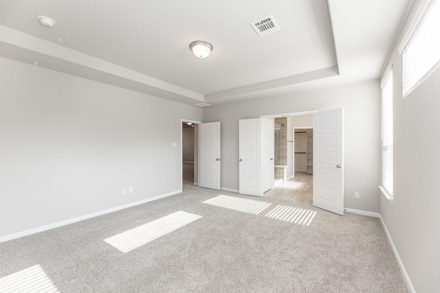 Spacious, unfurnished interior of a new home in Dunvale Village - Patio Home Collection, Houston (Image 14). Spacious, unfurnished interior of a new home in Dunvale Village - Patio Home Collection, Houston (Image 14).