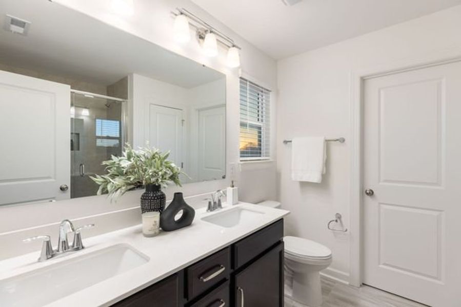 Representative furnished interior of a home built from the Calhoun by True Homes in Gatehouse Manor, Winston-Salem (Image 20).