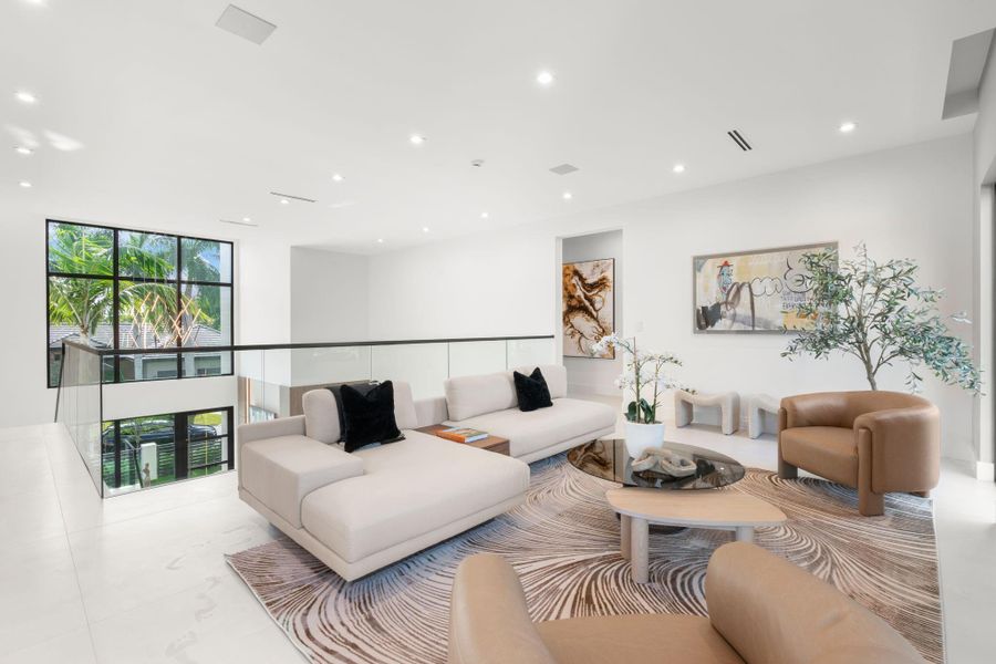 Furnished interior view inside a new home in , Fort Lauderdale (Image 17).